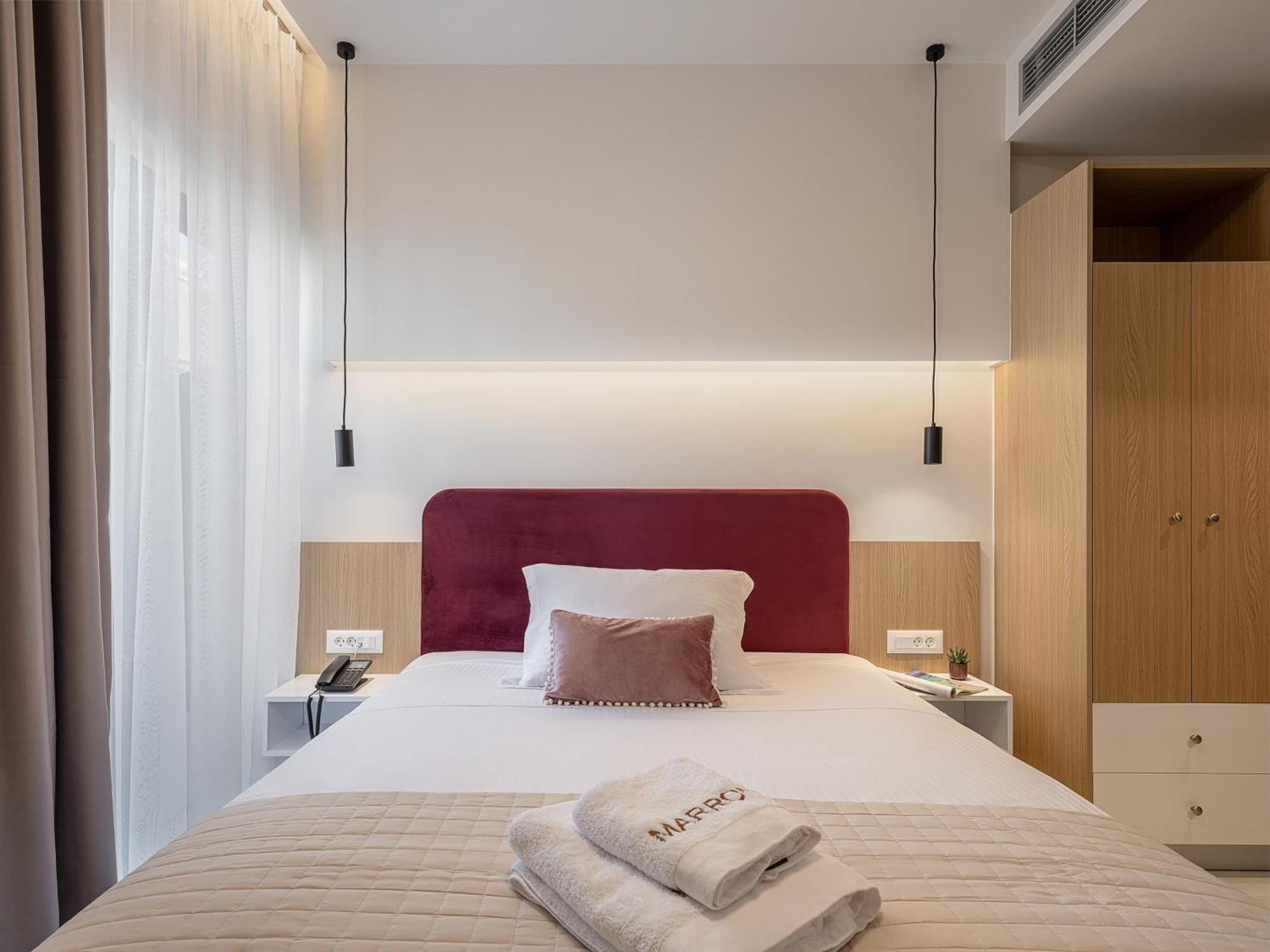 Miss Marrone City Hotel 하니아 외부 사진